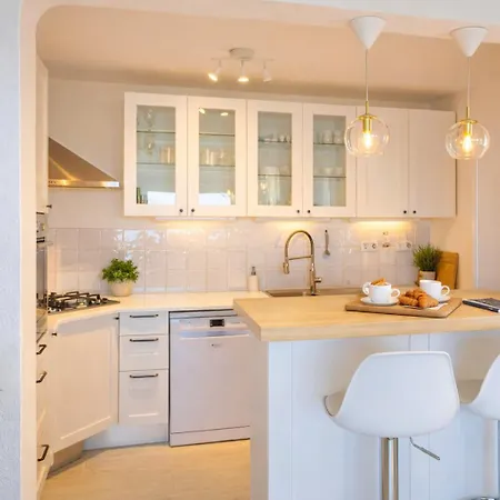 Bliss Horizon - Panoramic Sea View - 50m To - Da - Walk Distance To Everywhere *